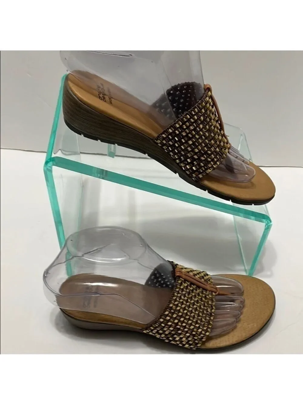 ANDRE ASSOUS LEATHER SANDALS SZ 37